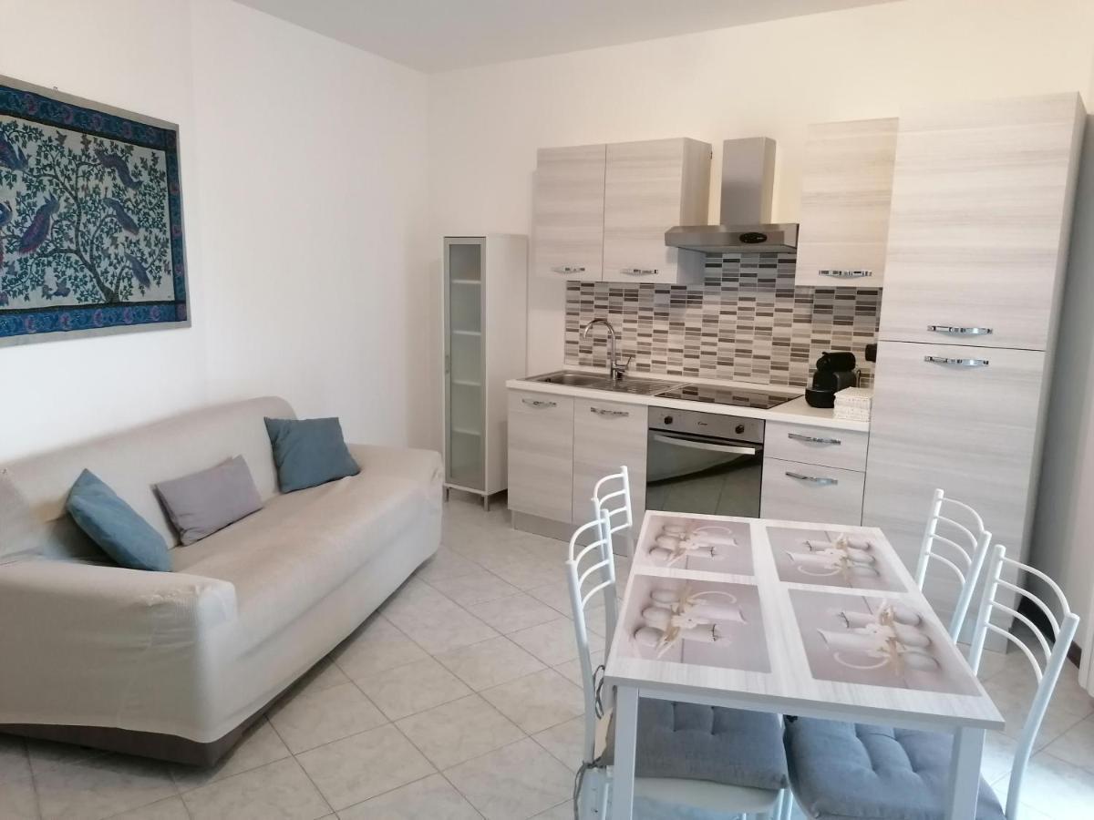 Apartament Accogliente Bilocale Novara Zewnętrze zdjęcie