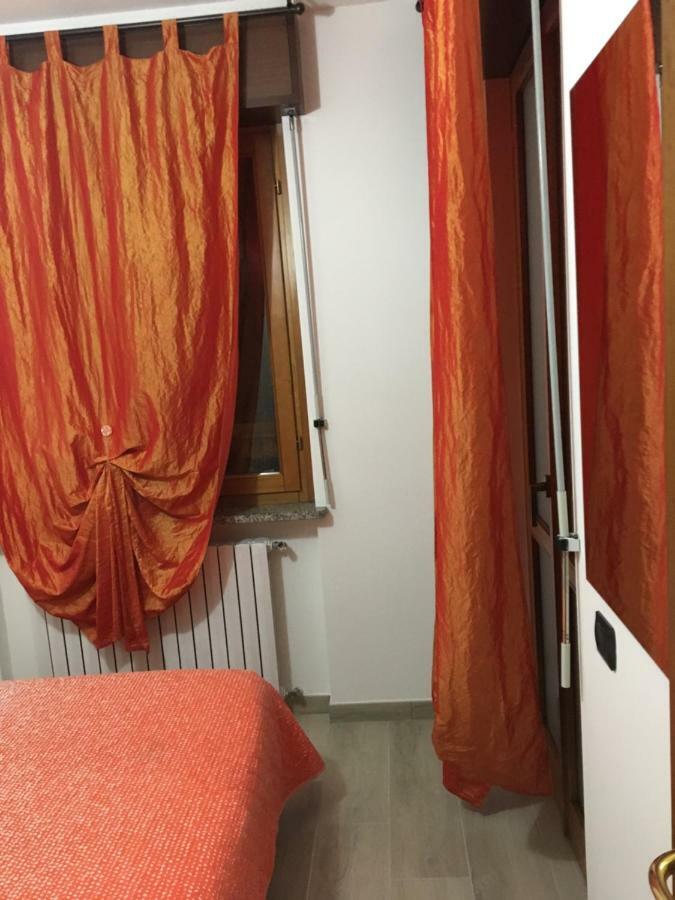 Apartament Accogliente Bilocale Novara Zewnętrze zdjęcie