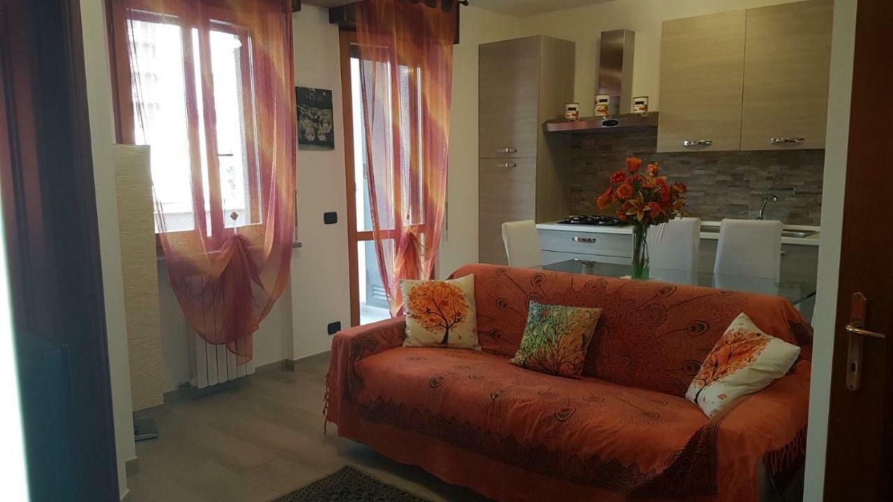 Apartament Accogliente Bilocale Novara Zewnętrze zdjęcie
