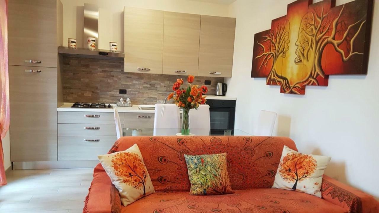 Apartament Accogliente Bilocale Novara Zewnętrze zdjęcie